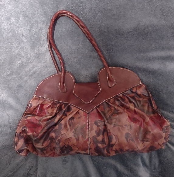 Patricia Nash Lione Satchel - Picture 2 of 4
